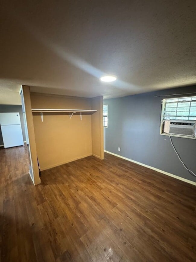 Building Photo - 648 FM 126