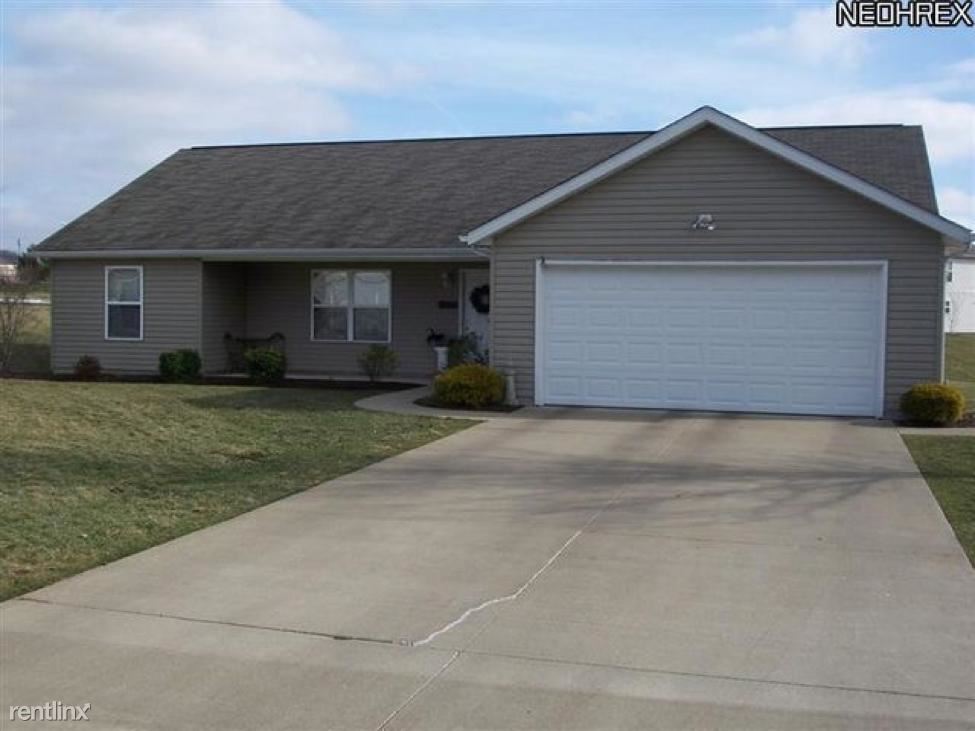 3264 Greentree Cir, Medina, OH 44256 Condo for Rent in Medina, OH