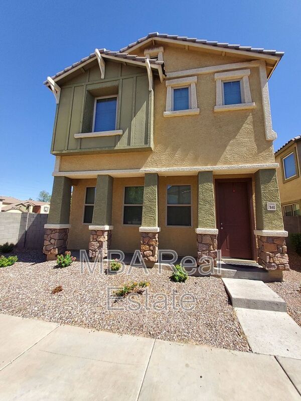 Primary Photo - 7840 W Monte Vista Rd