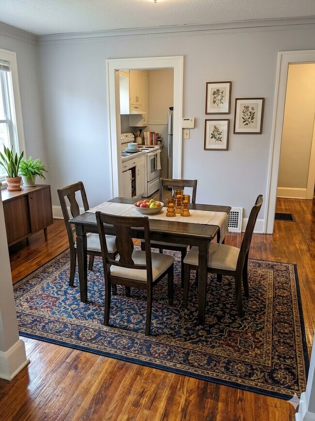 Foto del edificio - 1826 Green St