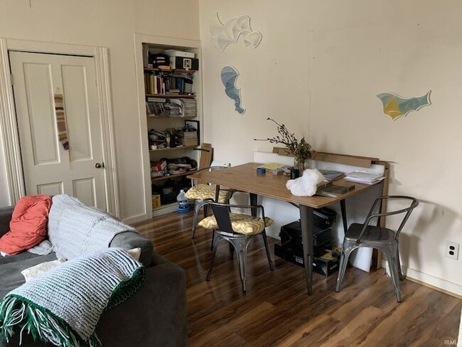 Building Photo - 318 S Euclid Ave