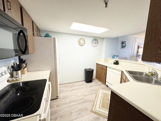 Foto del edificio - 3115 S Atlantic Ave