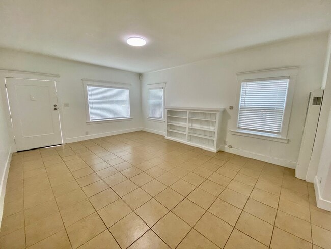 Photo - 2921 Van Buren Pl Apartment