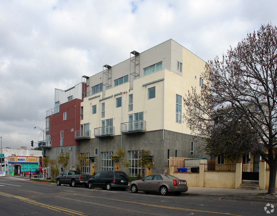 Foto del edificio - Bridgeview Lofts