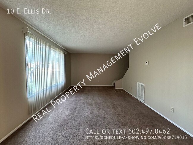 Foto del edificio - Spacious Tempe Townhome