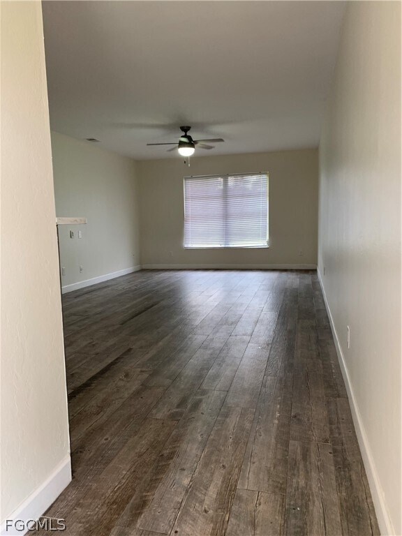 Foto del edificio - 4958 Viceroy St