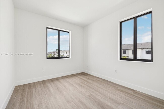 Building Photo - 18918 345th Ter