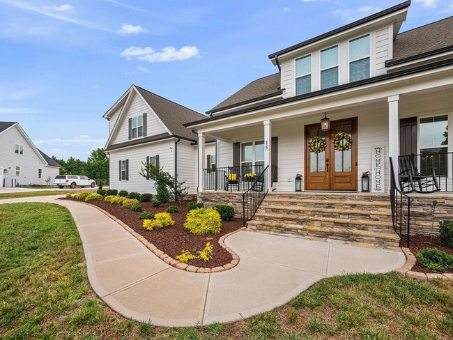 Building Photo - Lease OR Lease to Own