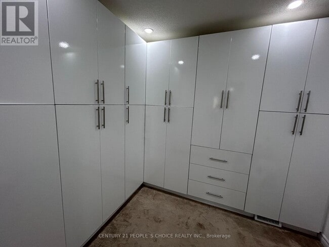 Building Photo - 139 Werry Ave