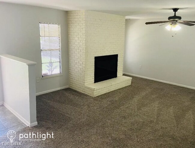 Building Photo - 3 br, 2 bath House - 3701 Sapphire Lane UNIT