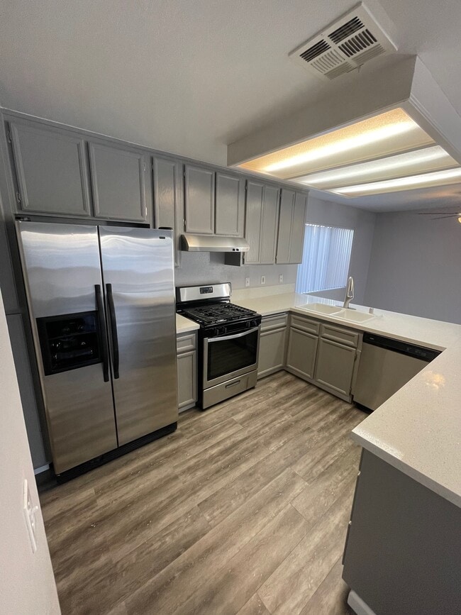 Foto del edificio - 1296 Elder Ave