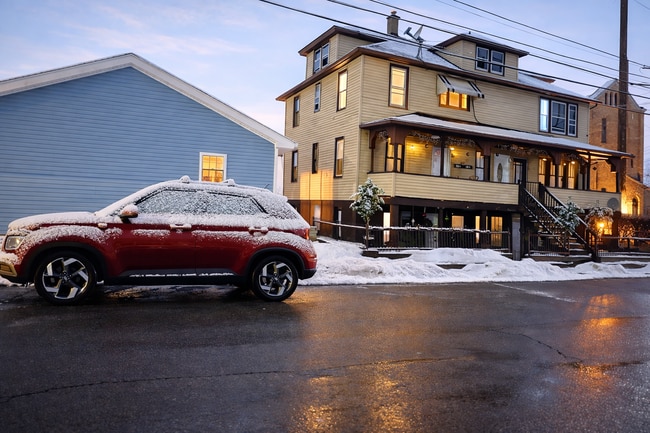 Foto del edificio - 212 Smith St