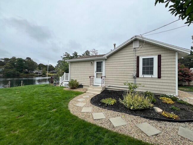 Foto del edificio - 9 Perry Ave