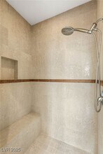 Building Photo - 17 Morninglow Pass