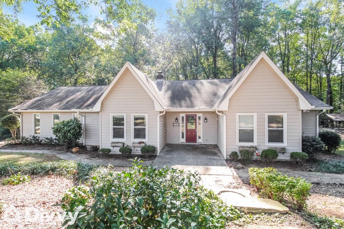 Foto principal - 3305 Kelly Glen Ct SE
