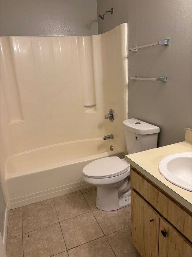 Foto del edificio - Move-In Ready 2BR/2BA Home