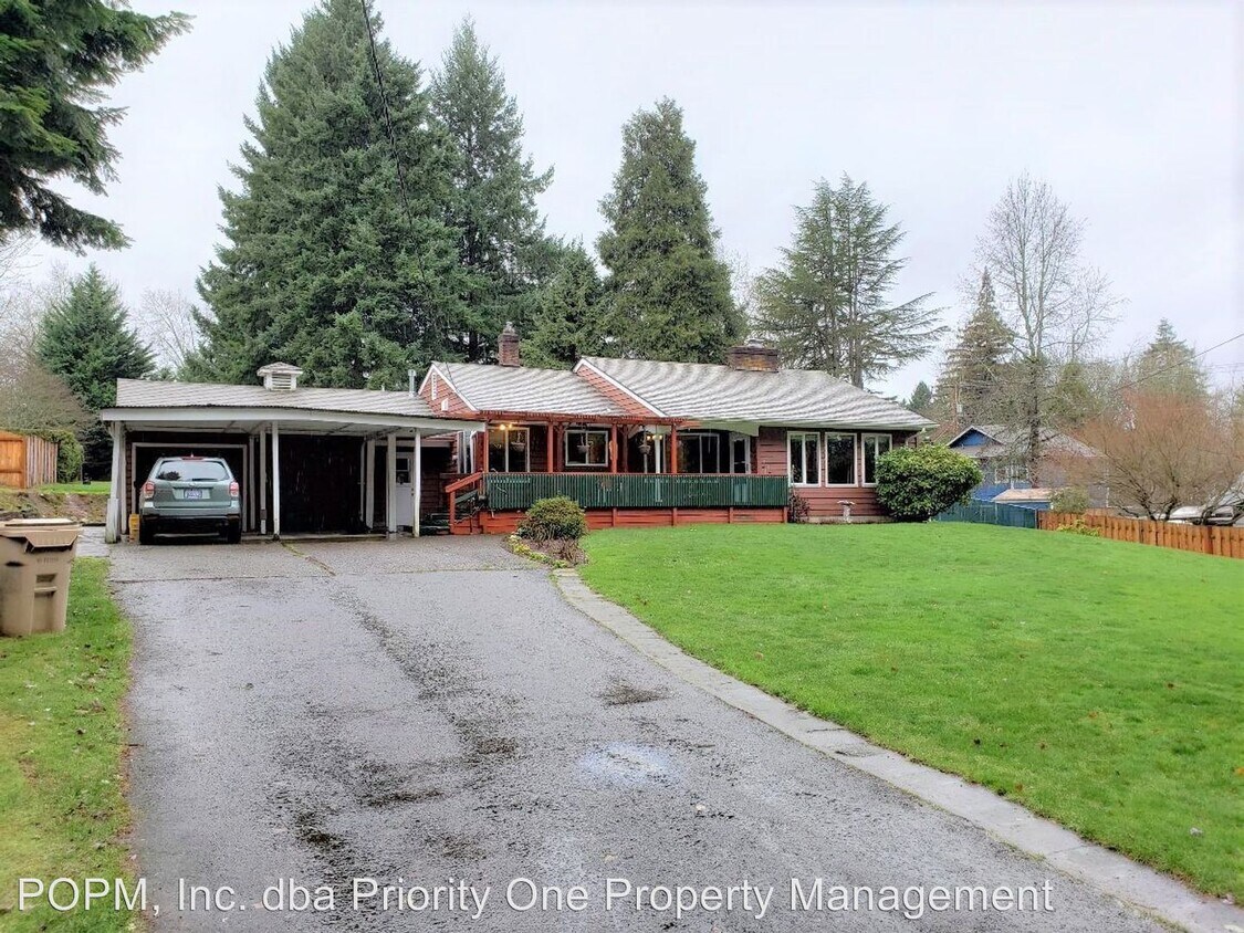 Primary Photo - 2 br, 2 bath House - 17217 SE Blanton St.