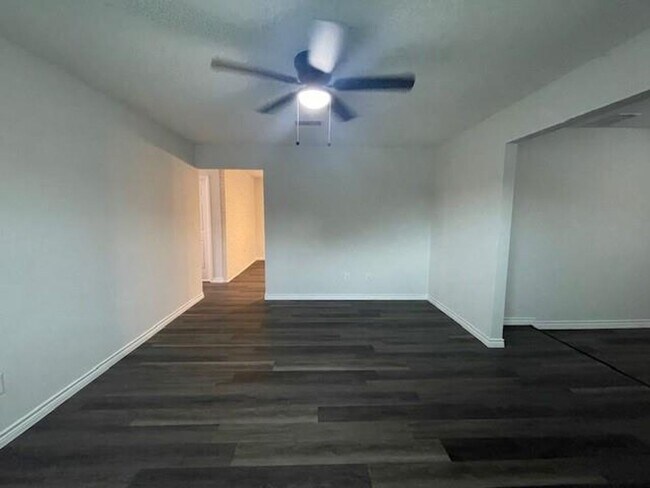 Foto del edificio - 408 Southern Ct