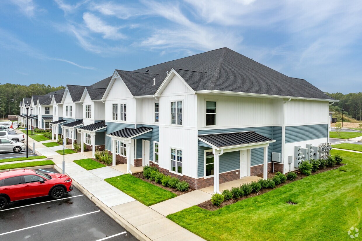 Primary Photo - Mt Sinai Meadows