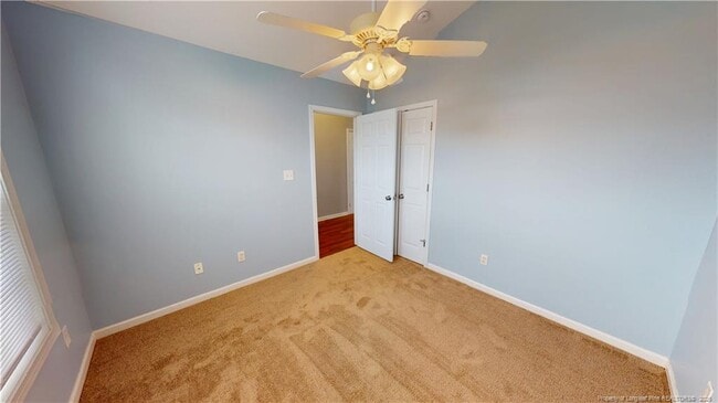 Foto del edificio - 2104 St Nicholas Dr