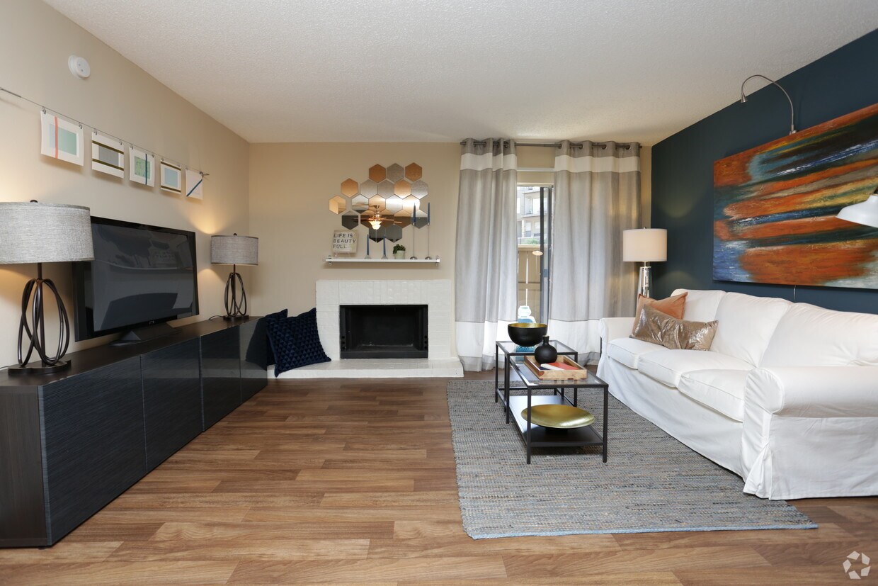 Vine Apartments Arlington, TX