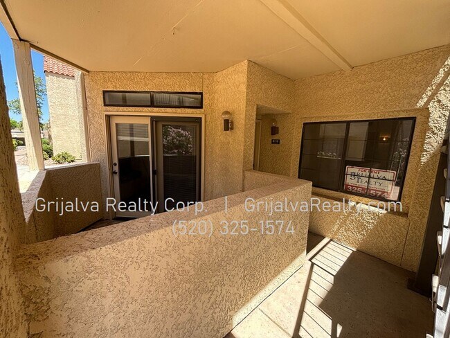 Foto del edificio - 2 Bed, 2 Bath for Rent at 1200 E River Rd ...