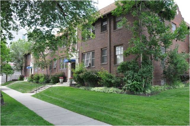 Building Photo - 2375 E Evans Ave