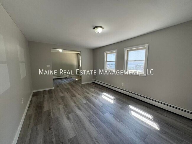 Foto del edificio - 206 Maine Ave