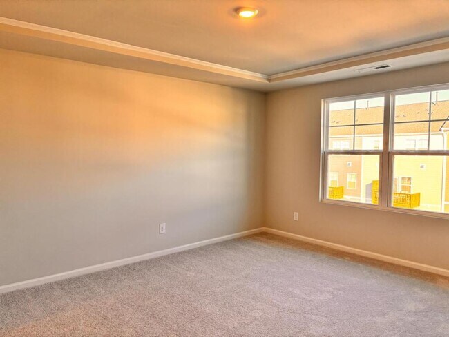 Building Photo - 227 Nahunta Dr