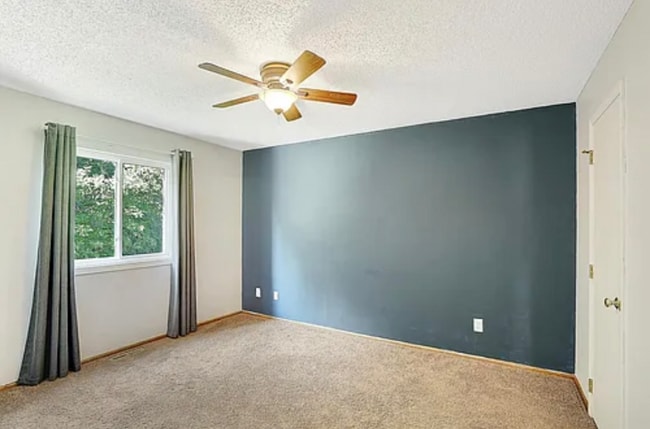 Building Photo - 241 Wildhurst Rd