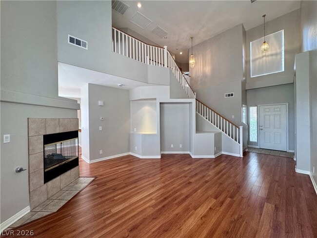 Foto del edificio - 1720 Warrenville St
