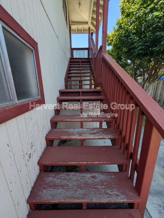 Building Photo - 1064 Eighth Ave