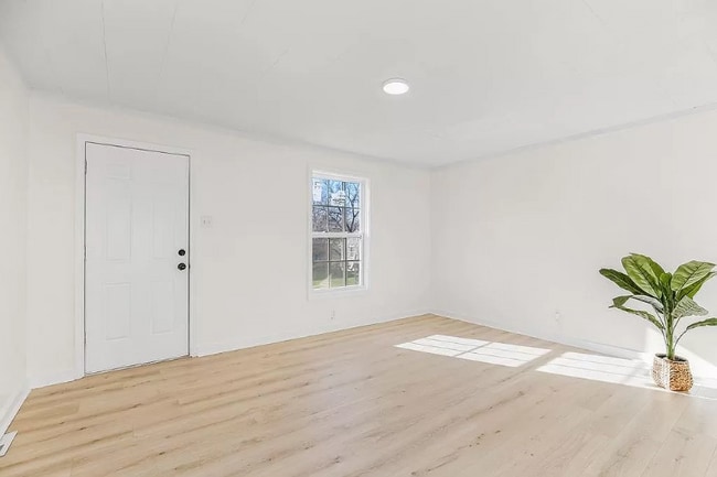 Building Photo - 337 N 35th St