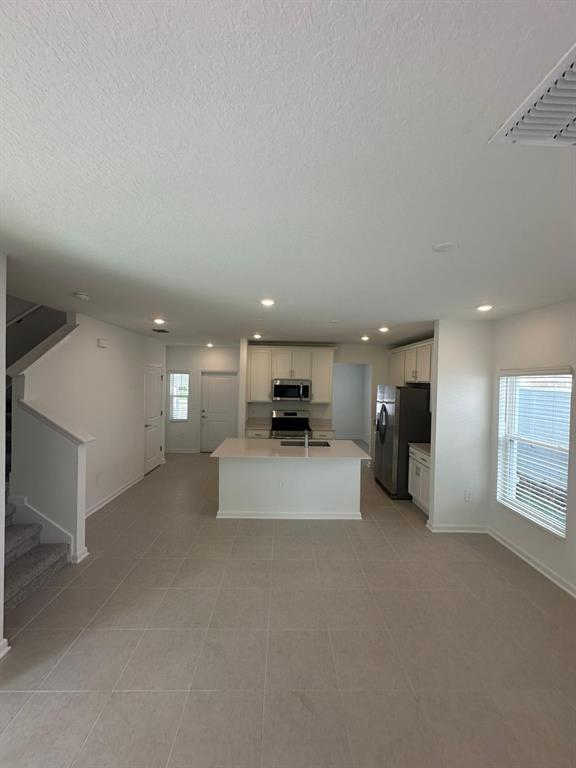 Foto del edificio - 6000 Zen Wy