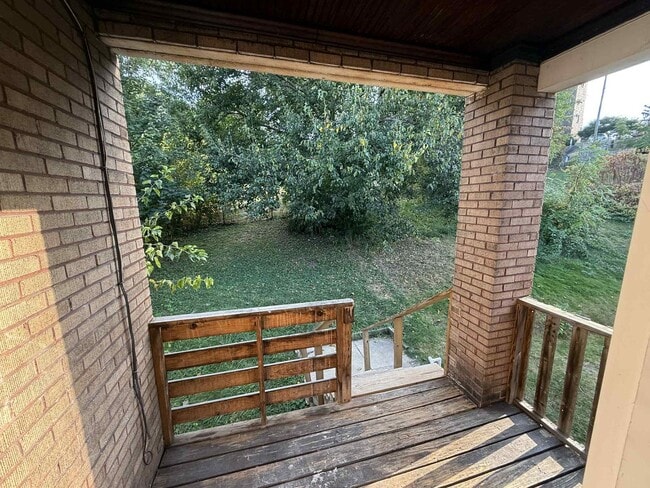 Building Photo - 2 Bedroom apartment for rent!  Located in ...