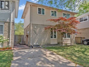 Building Photo - 1324 Copperfield Pl