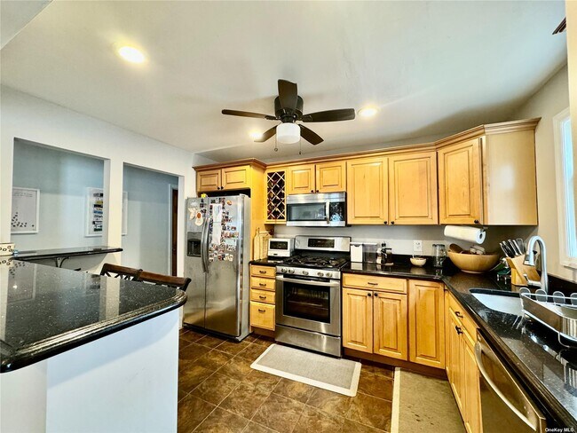 Foto del edificio - 551 W Walnut St