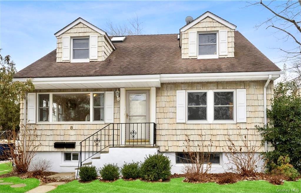 8 Oak St Unit 2, Harrison, NY 10528 Apartment for Rent in Harrison