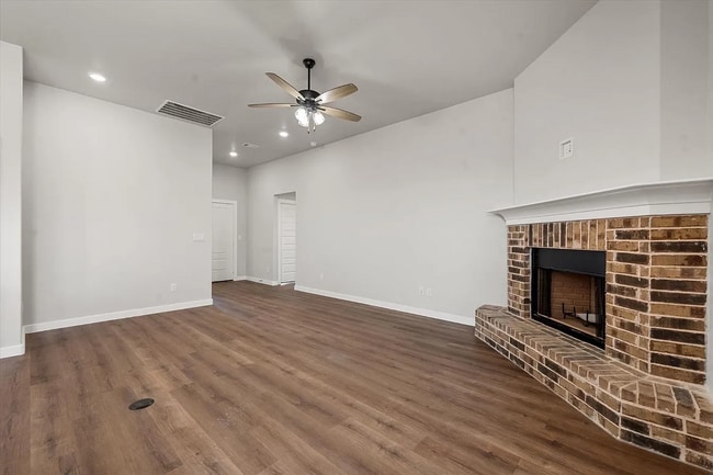 Foto del edificio - 2024 New Build in Wolfforth | Open Concept, Cul-de-Sac & Modern Finishes