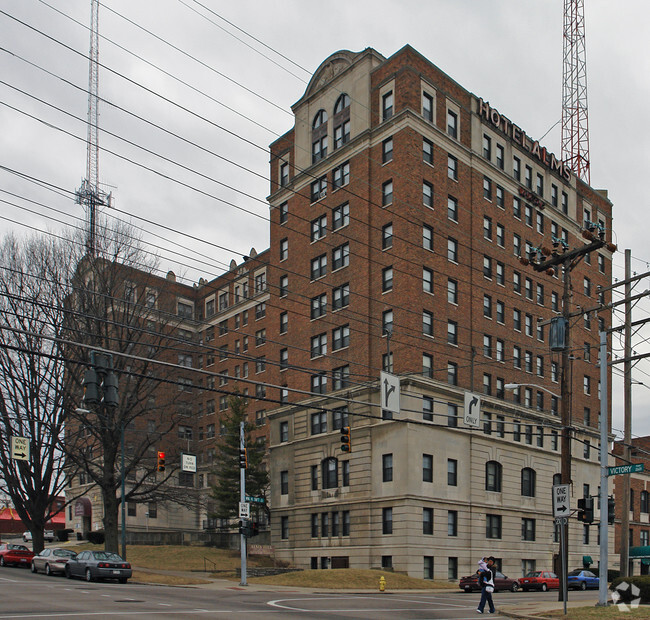 Foto del edificio - The Alms