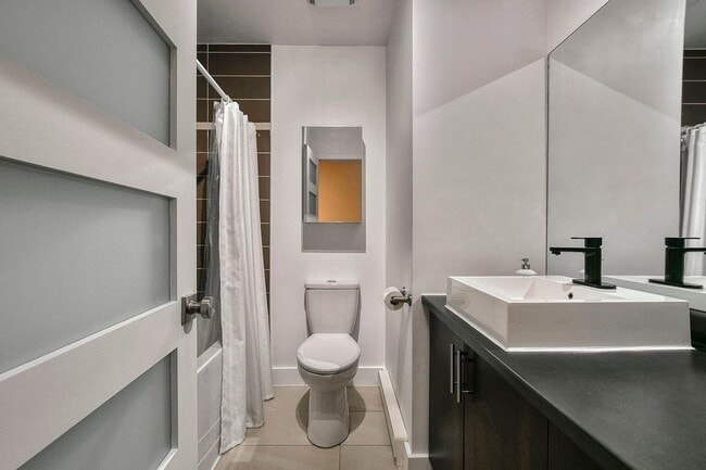 Building Photo - 201 West Silver Sands Drive, San Antonio, ...