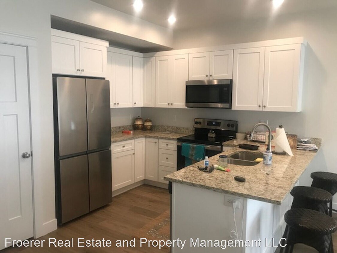 Foto principal - 3 br, 2.5 bath House - 335 N 100 W