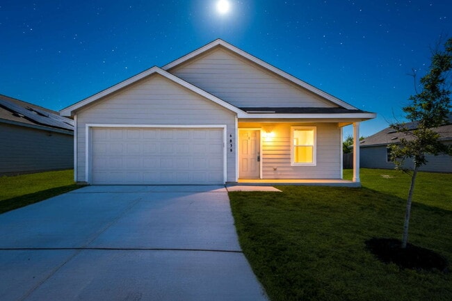 Charming 3-Bedroom Haven with 2 Full Baths - Charming 3-Bedroom Haven with 2 Full Baths Apartment