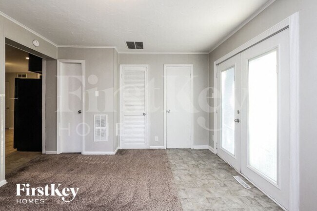 Foto del edificio - 3216 Brill Rd