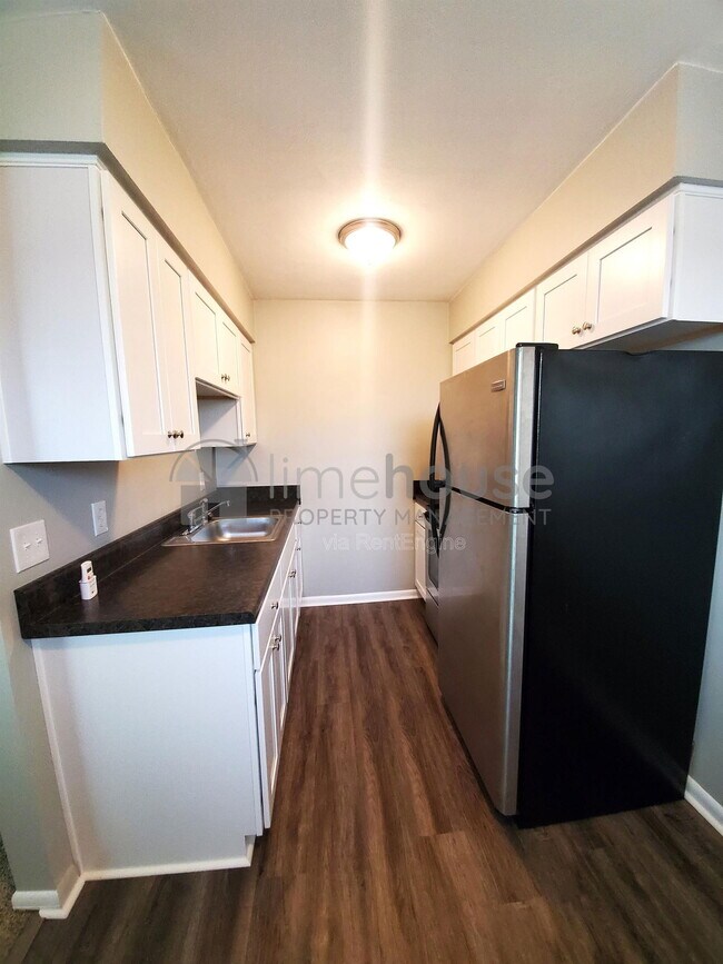 Foto del edificio - 4314 Dunning Rd