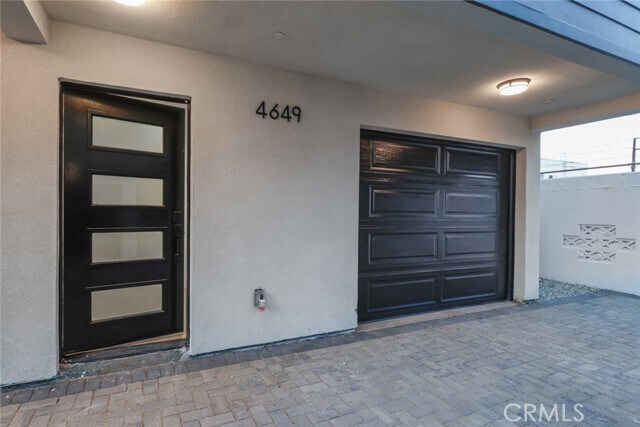 Foto del edificio - 4649 Pickford St