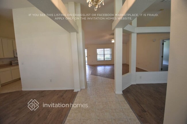 Building Photo - 708 June Lake Ln