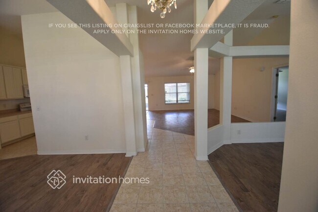 Foto del edificio - 708 June Lake Ln