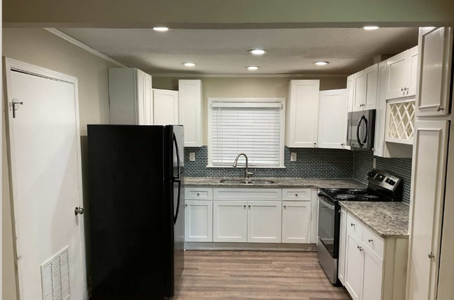 Building Photo - 2393 Ousley Ct