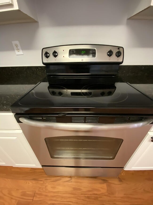 Building Photo - 4902 Tapestry Terrace